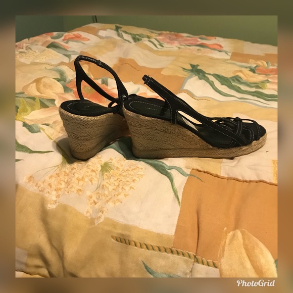 Wedges - Picture 3 of 3